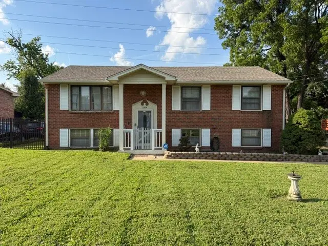 3214 Cloverwood Dr, Nashville, TN 37214 - #2