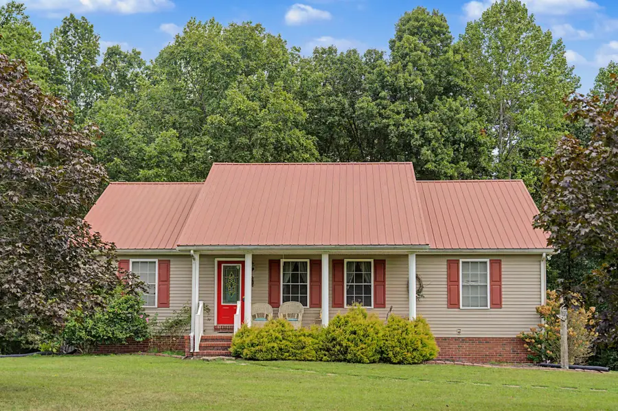 8229 Galen Rd, Lafayette, TN 37083 - #2