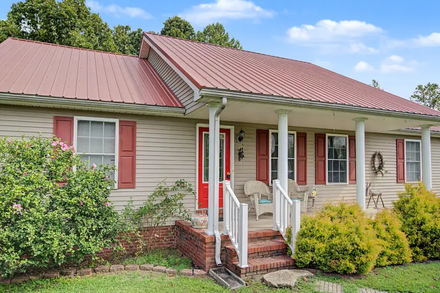 8229 Galen Rd, Lafayette, TN 37083 - #3