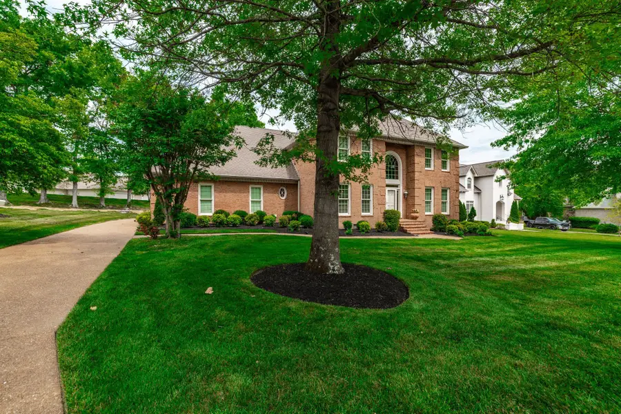 208 Pecan Ct, Gallatin, TN 37066 - #2