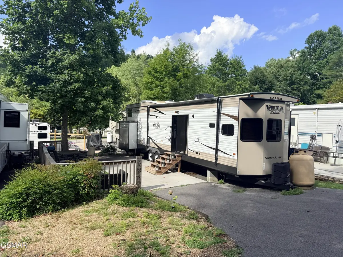 4229 E Parkway #98, Gatlinburg, TN 37738 - #1