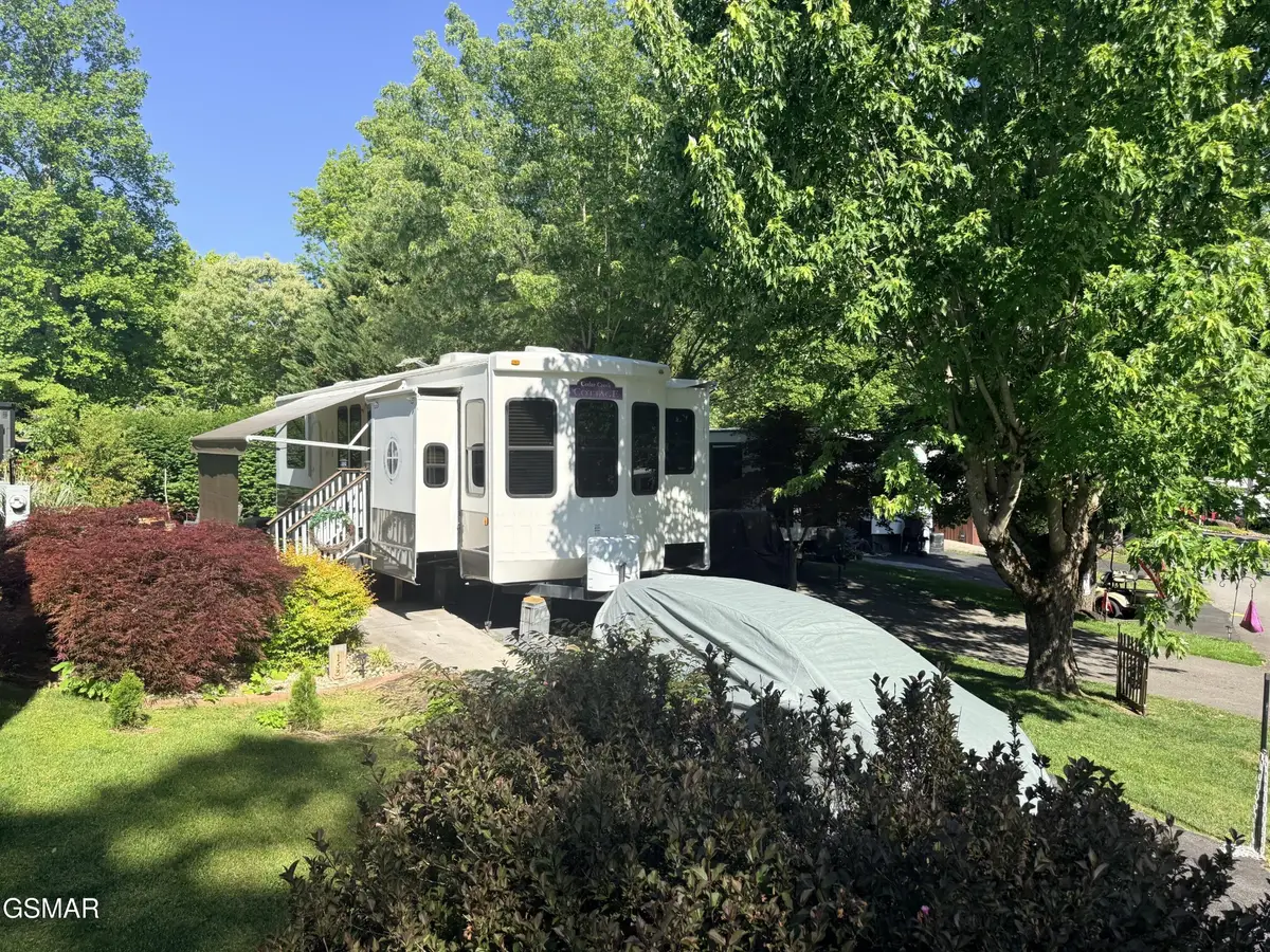 4229 E Parkway #153, Gatlinburg, TN 37738 - #1