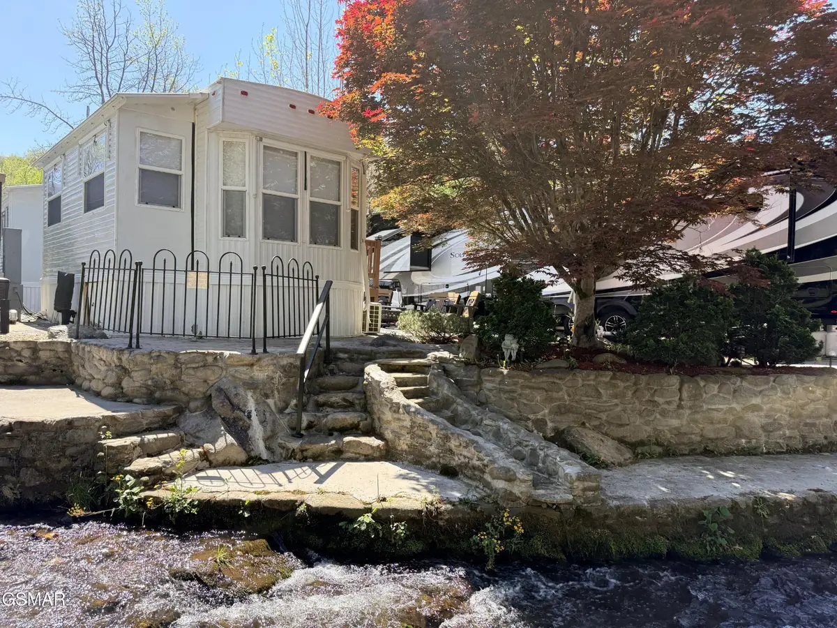 4229 E Parkway #174, Gatlinburg, TN 37738 - #1