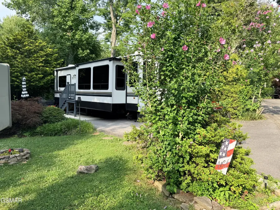 4229 E Parkway #110, Gatlinburg, TN 37738 - #3