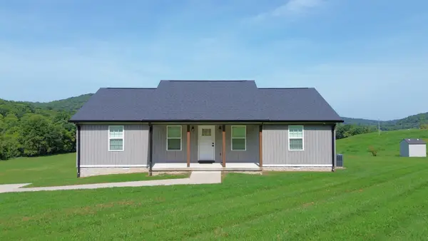 258 Plunkett Creek Rd, Gordonsville, TN 38563
