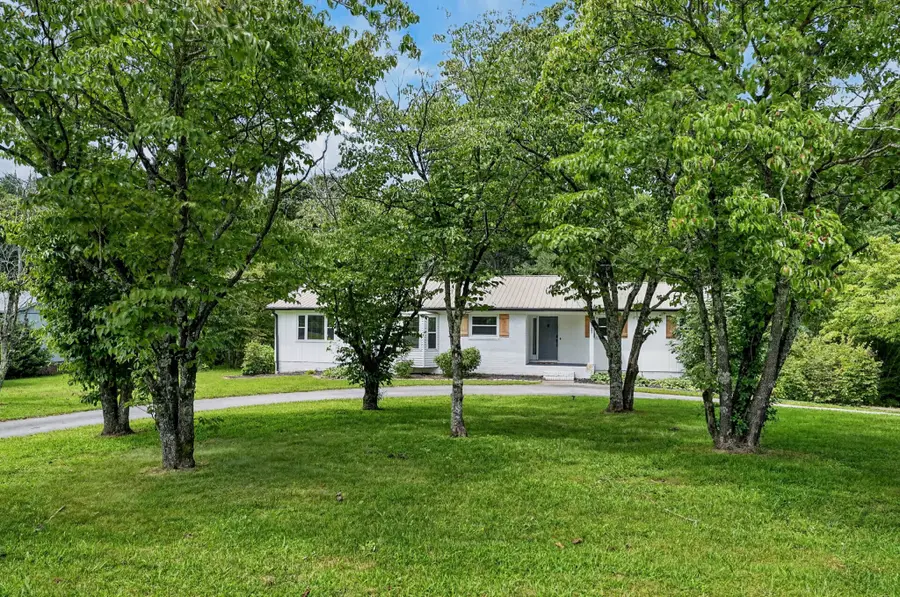 2727 Old Salem Dr, Cookeville, TN 38506 - #2