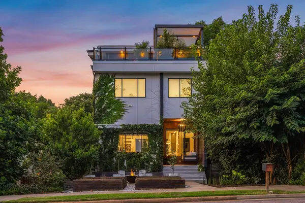 1105 Glenview Dr, Nashville, TN 37206