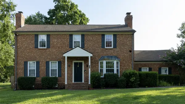 100 Stable Ct, Franklin, TN 37069