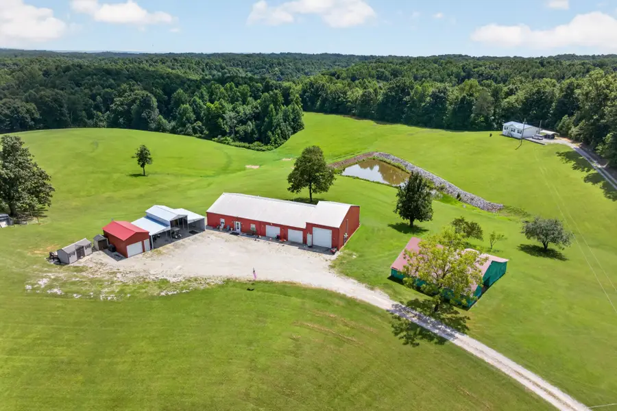 470 Wade Rd, Sparta, TN 38583 - #2