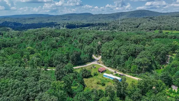 136 Holly Drive, Spring City, TN 37381