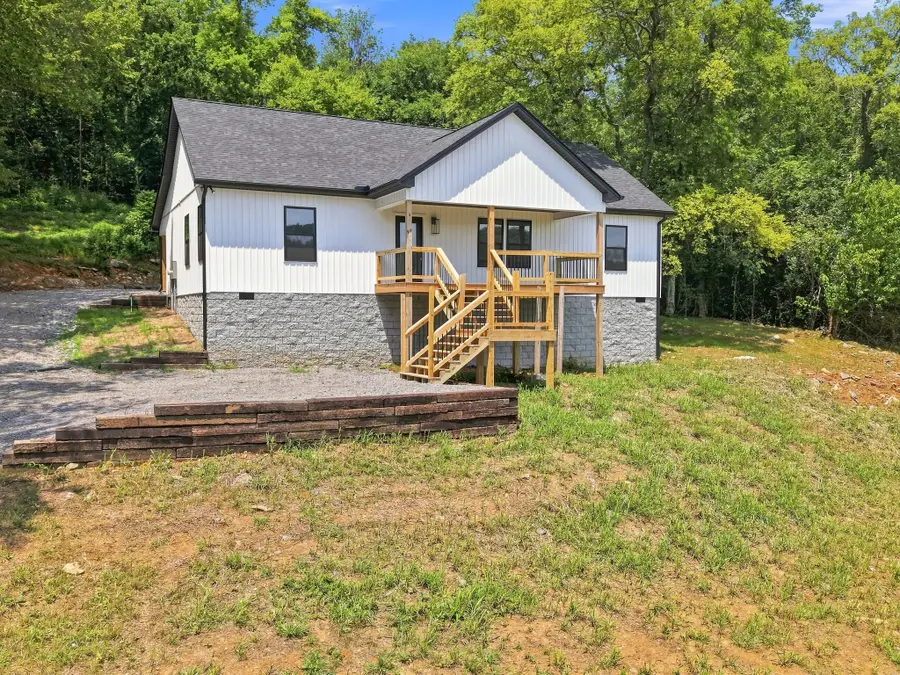 1190 Patton Hollow Rd, Watertown, TN 37184 - #2