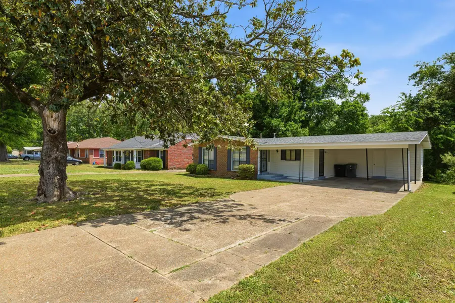 727 Crescent Rd, Memphis, TN 38116 - #2