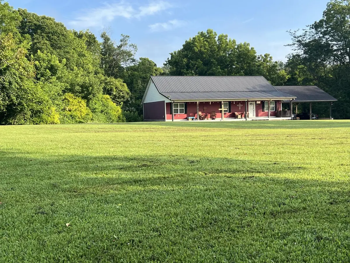 7501 E Plunders Creek Rd, Dickson, TN 37055 - #1