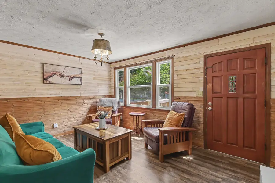 7440 Johnny Crow Rd, Lyles, TN 37098 - #2