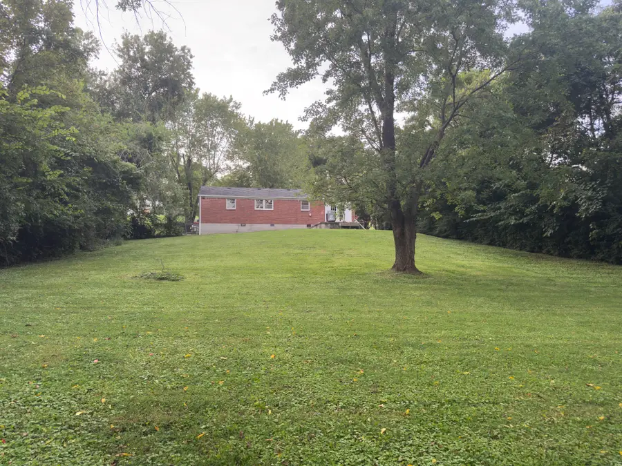 351 Dade Dr, Nashville, TN 37211 - #2