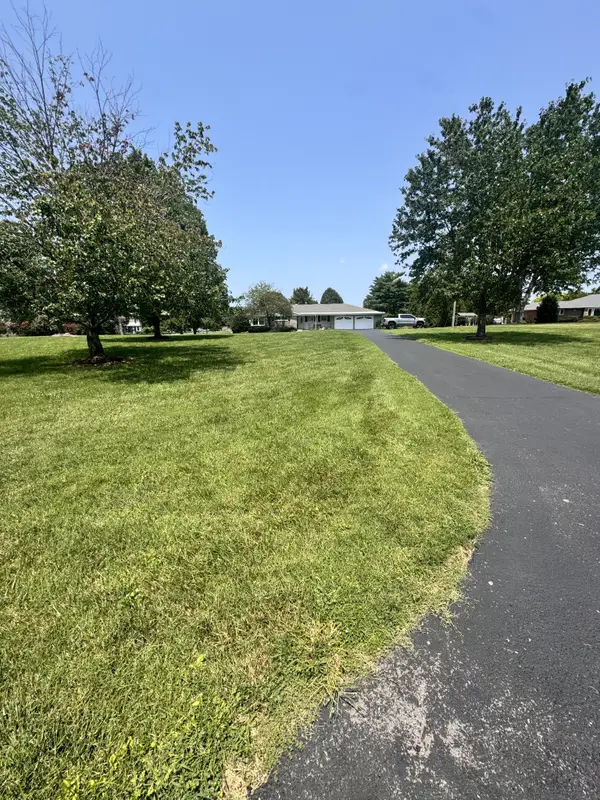 101 Knob Cir, Hendersonville, TN 37075