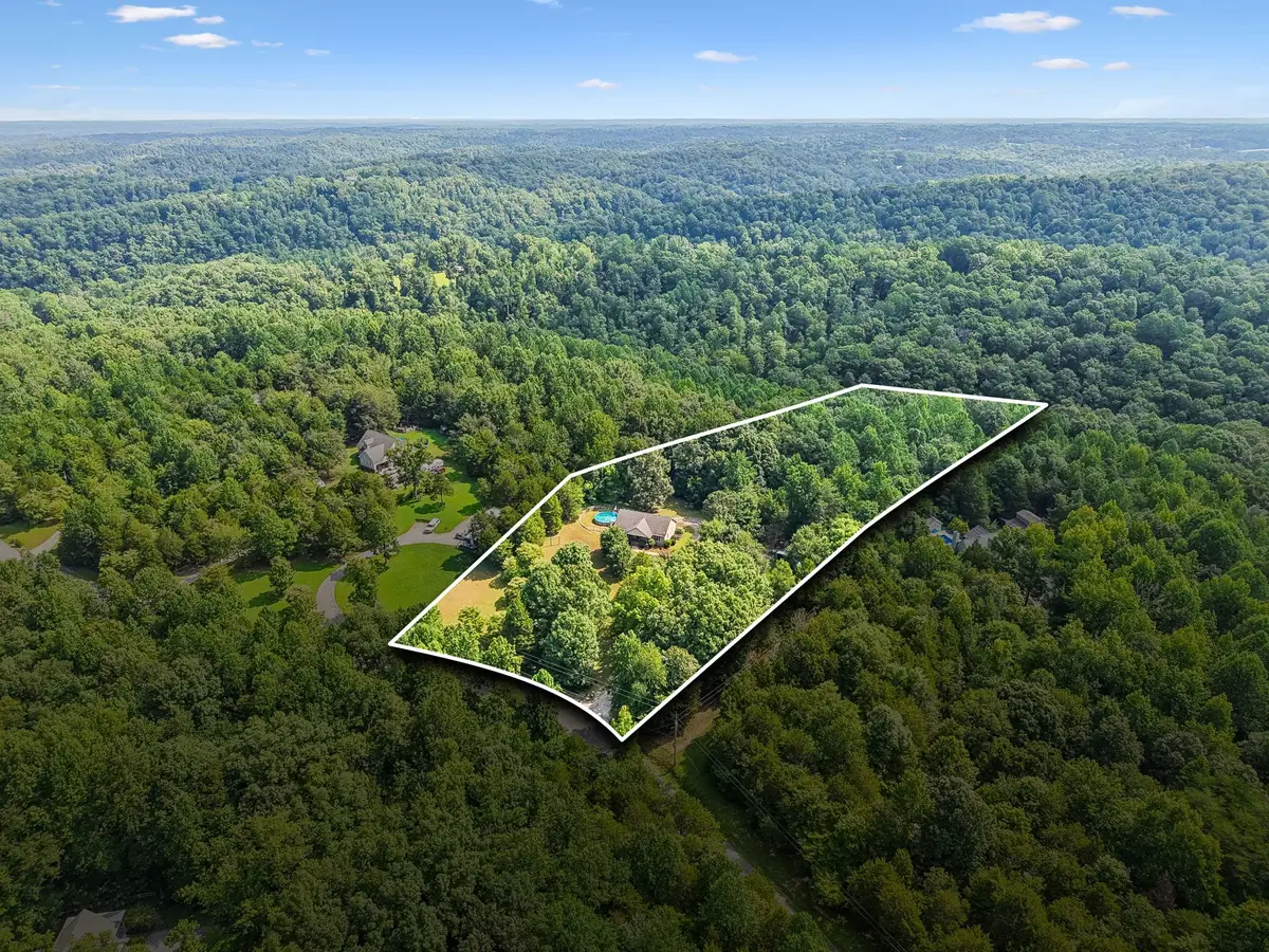 1200 Dawson Rd, White Bluff, TN 37187 - #1