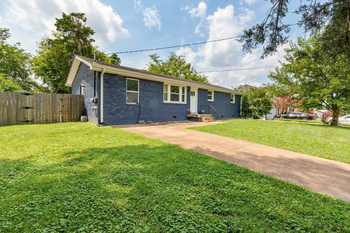 3309 Moorewood Dr, Nashville, TN 37207 - #1