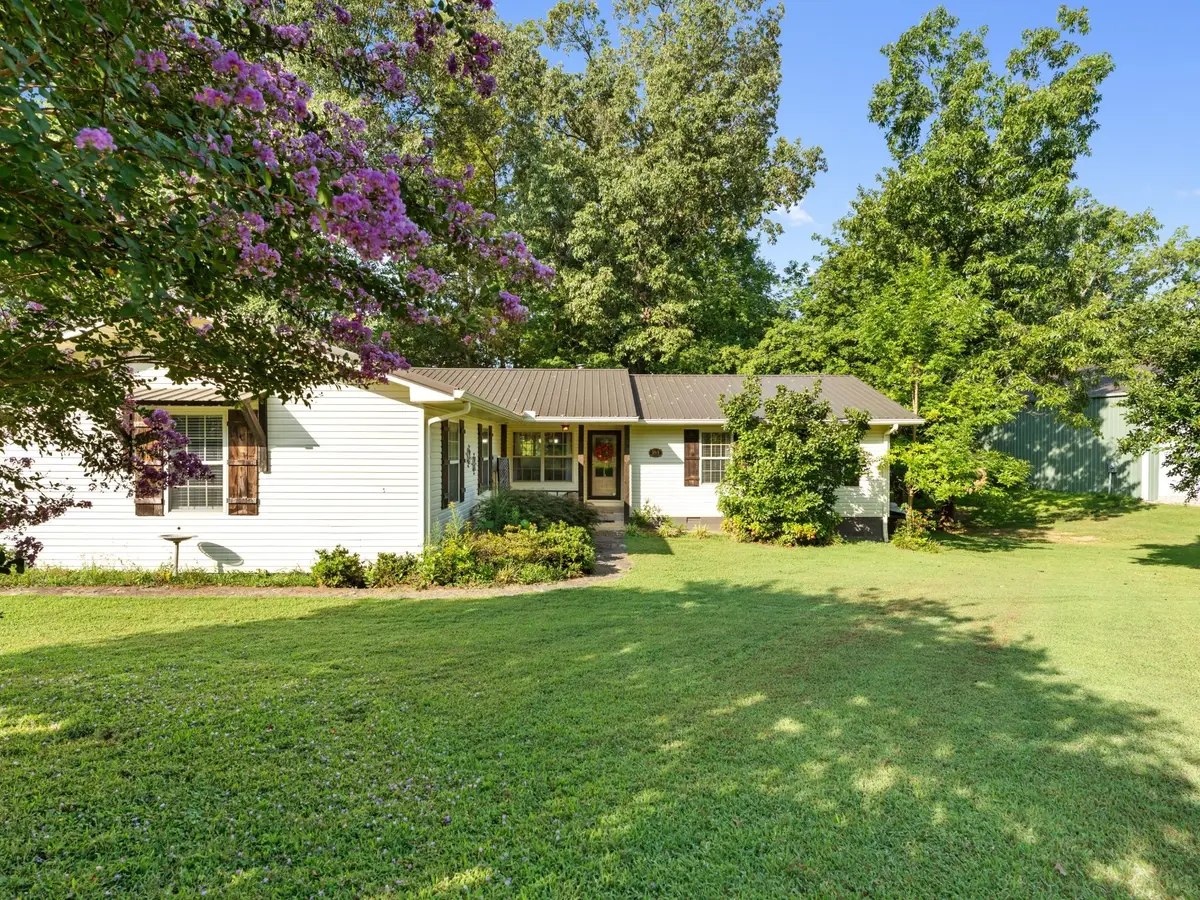 184 Beechview Dr, Clifton, TN 38425 - #1