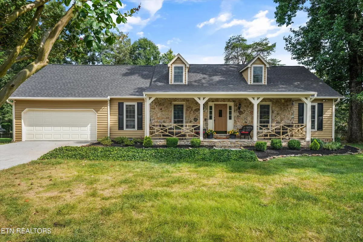 12124 Valley Tr, Knoxville, TN 37934 - #1