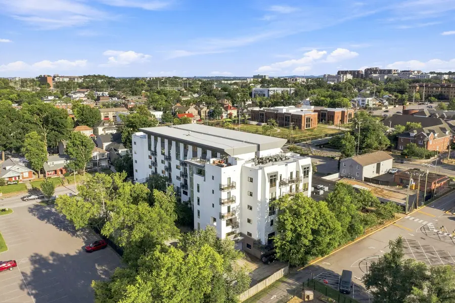 1101 18th Ave S #205, Nashville, TN 37212 - #2