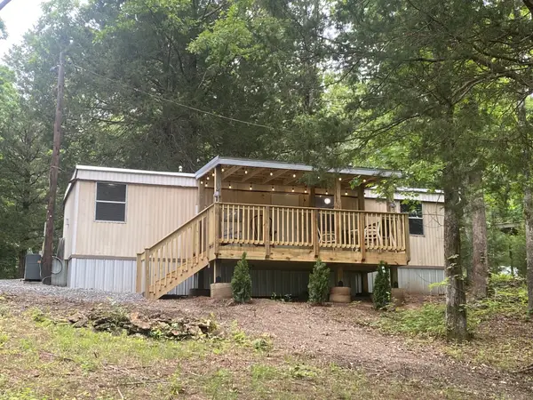 7062 Cuba Landing Rd, Waverly, TN 37185