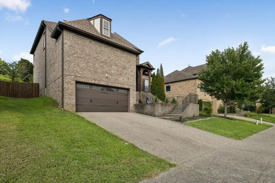 4136 Stone Hall Blvd, Hermitage, TN 37076 - #2