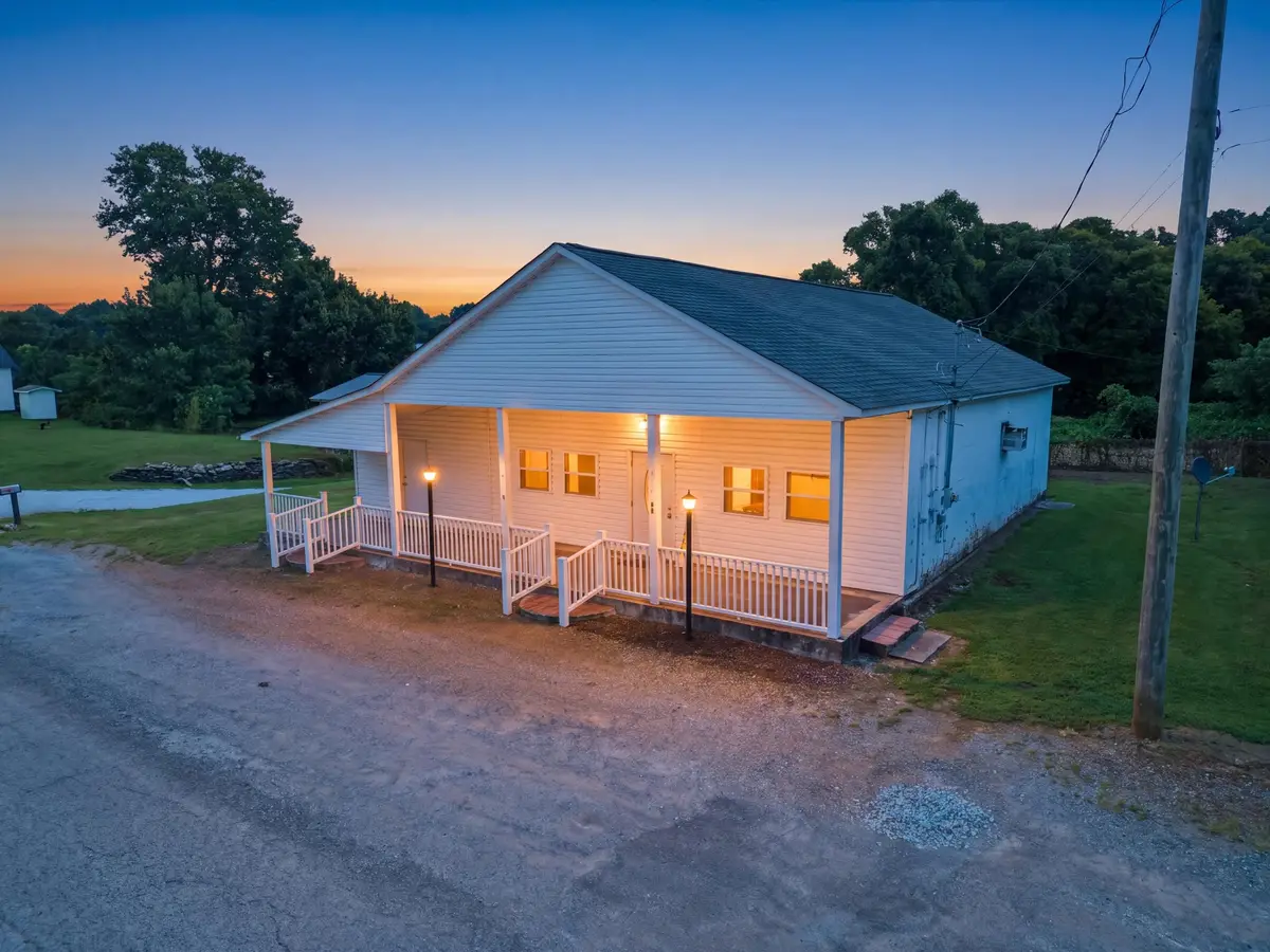 43 Blanche Rd, Taft, TN 38488 - #1