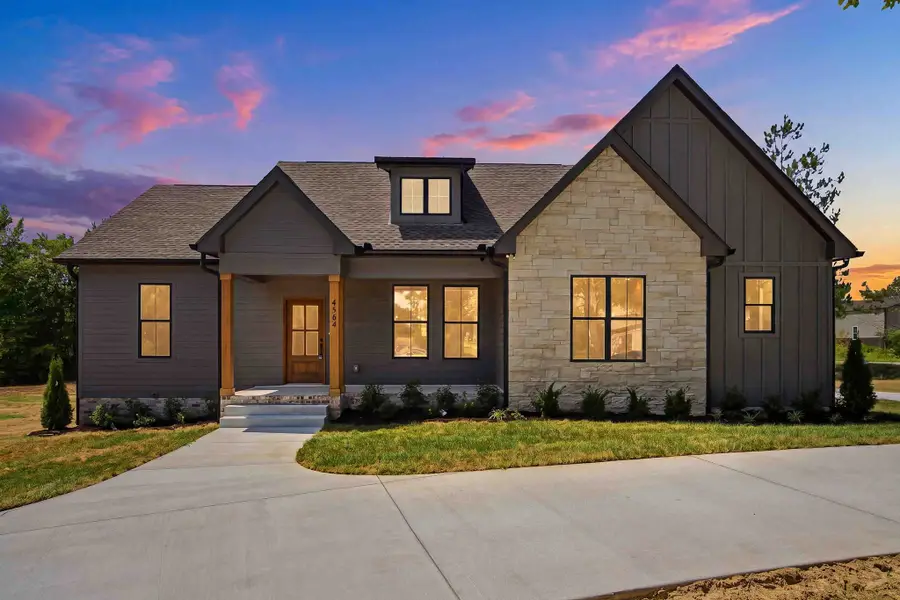 4564 Washington Rd, Greenbrier, TN 37073 - #3
