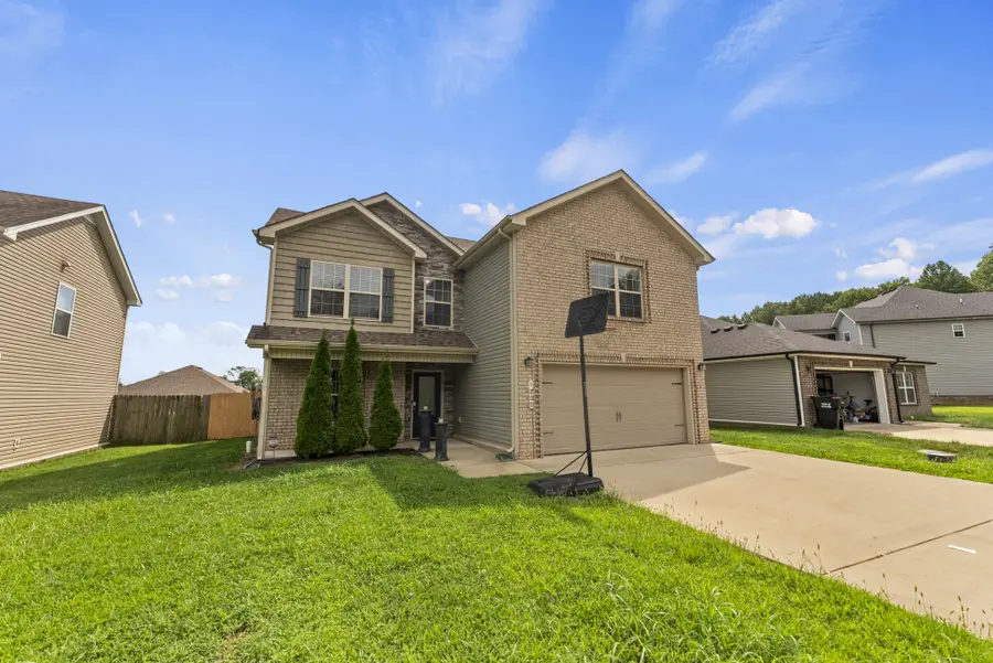 1200 Gentry Dr, Clarksville, TN 37043 - #2