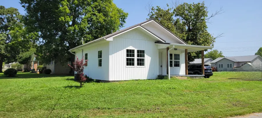 101 Joe St, Waverly, TN 37185 - #2