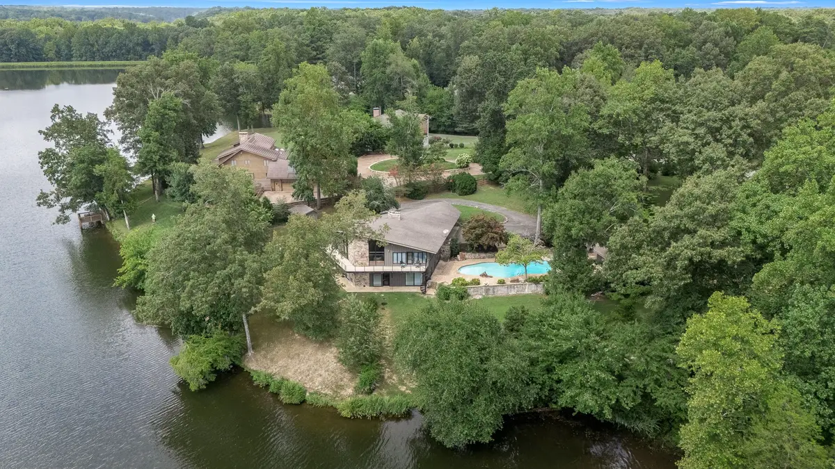 213 Lakewood Drive, Tullahoma, TN 37388 - #1