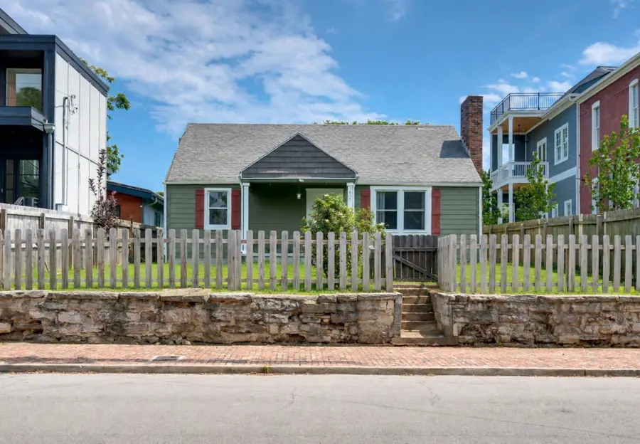 1604 10th Ave N, Nashville, TN 37208 - #2