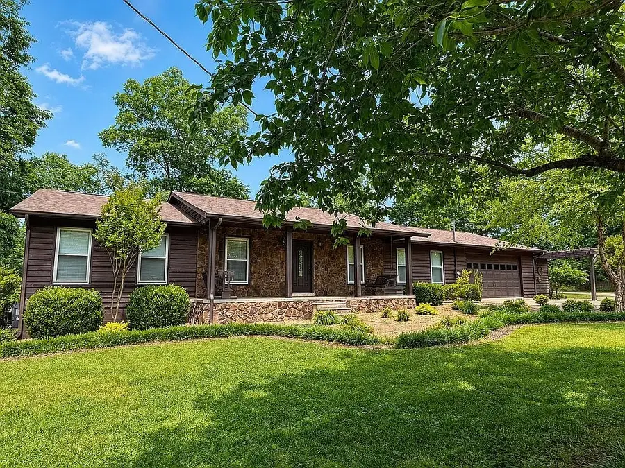 120 Smith Rd, Paris, TN 38242 - #2