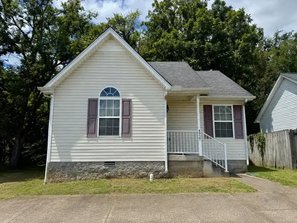 4927 Camborne Cir, Murfreesboro, TN 37129