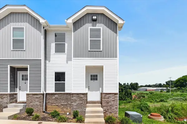 919 Martin St #A4, Clarksville, TN 37040