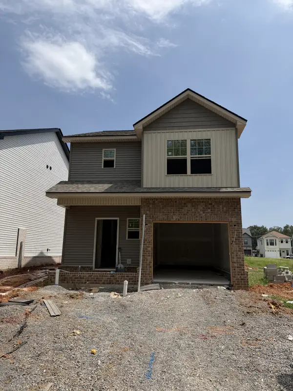 64 Charleston Cove, Clarksville, TN 37043