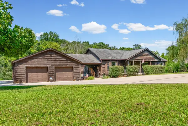 342 Iron Workers Rd, Clarksville, TN 37043