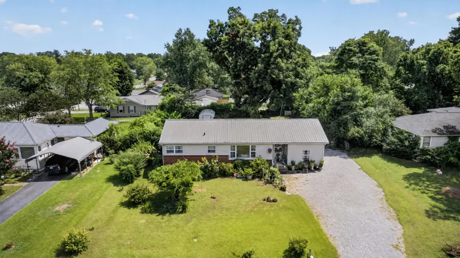 903 Hickory St W, Tullahoma, TN 37388 - #2