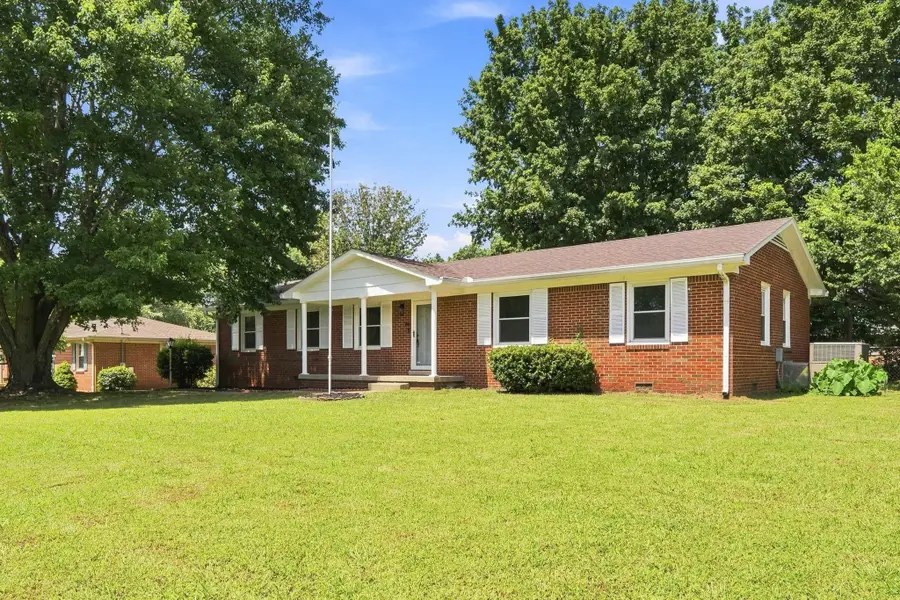 214 Stonewall Rd, Columbia, TN 38401 - #3