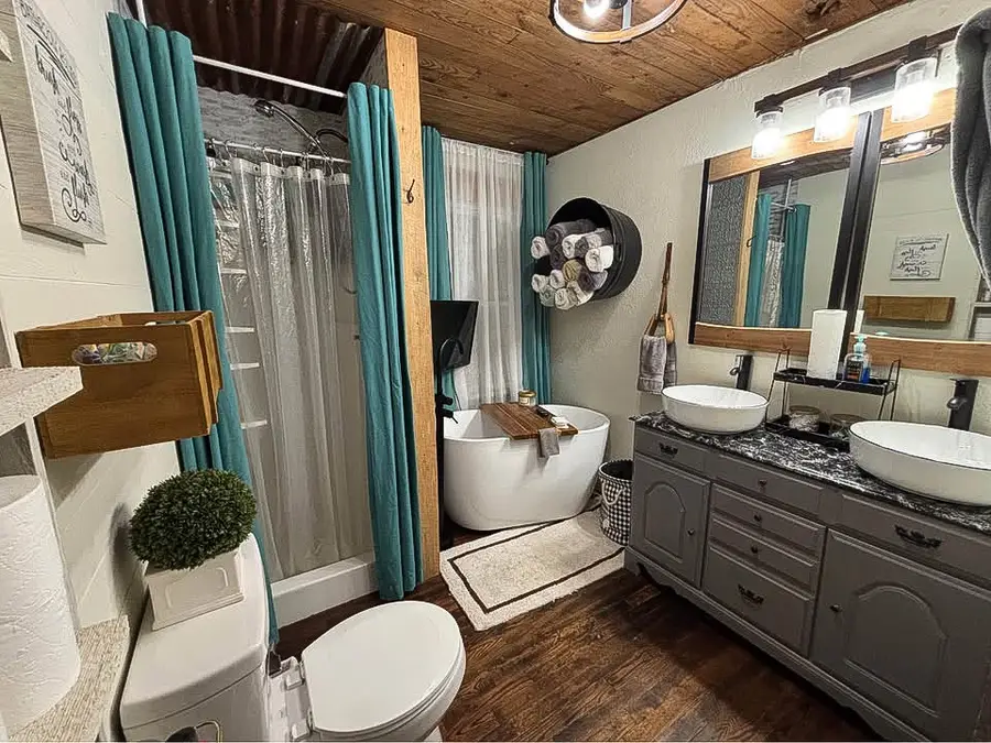 42 Dripping Springs Ct, Monterey, TN 38574 - #2