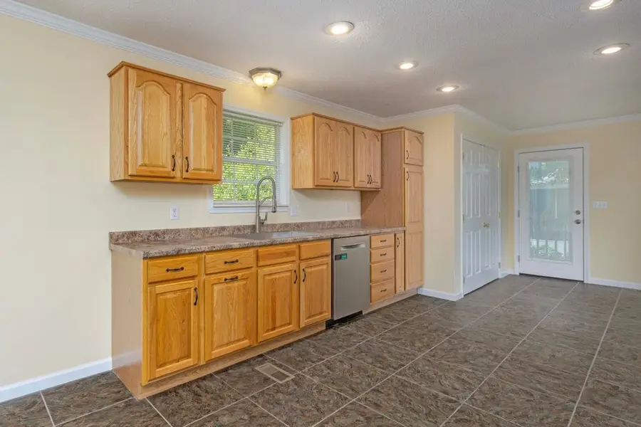 418 Haywood Ln, Dayton, TN 37321 - #3