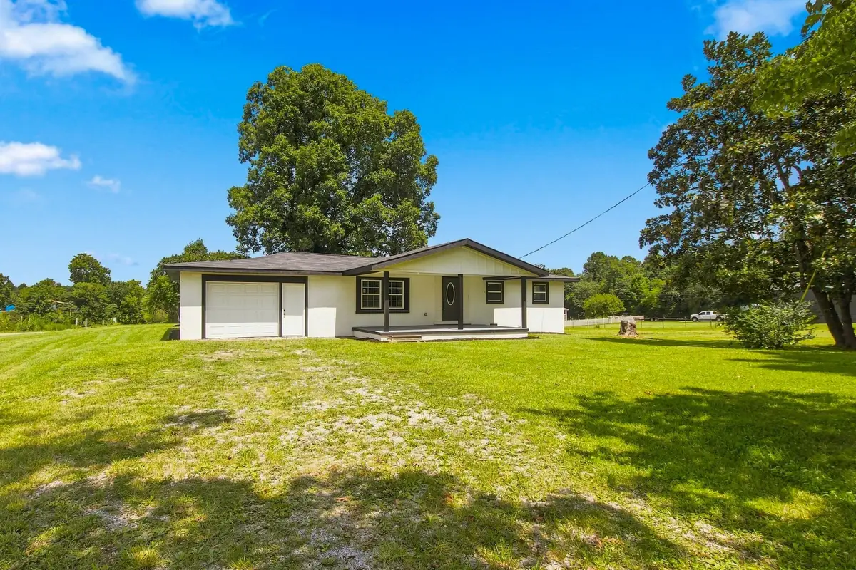 1391 S 20th Ave, Gruetli Laager, TN 37339 - #1