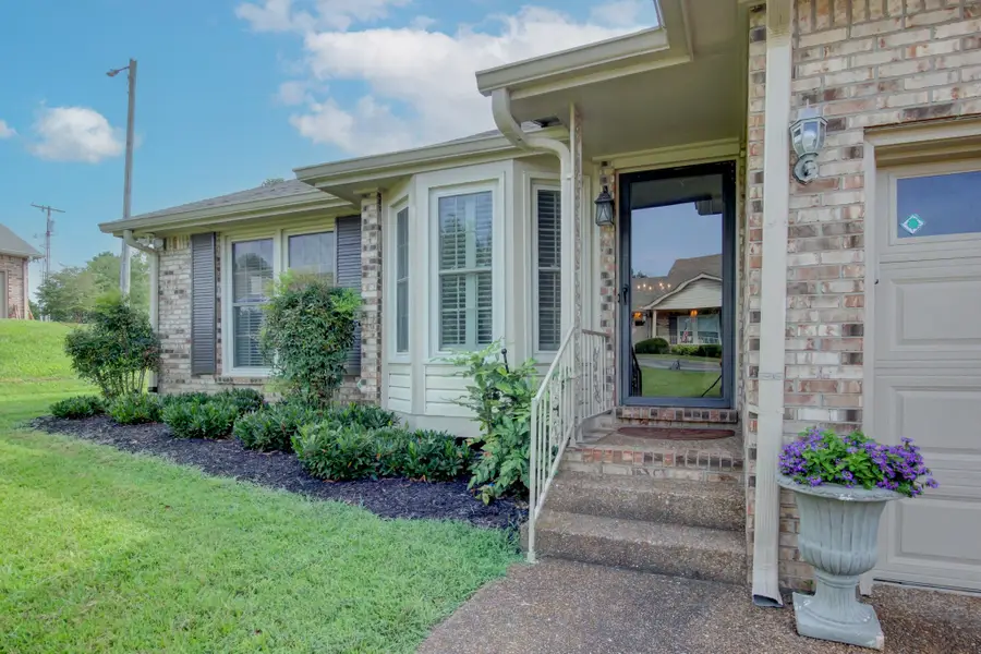 1818 Memorial Dr #25, Clarksville, TN 37043 - #2