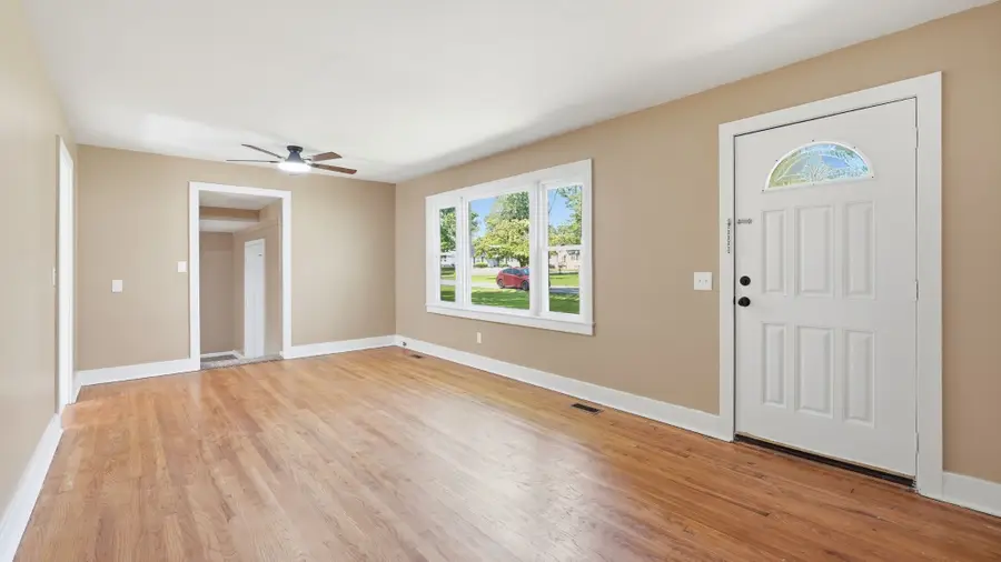 223 Lynn St, Tullahoma, TN 37388 - #3