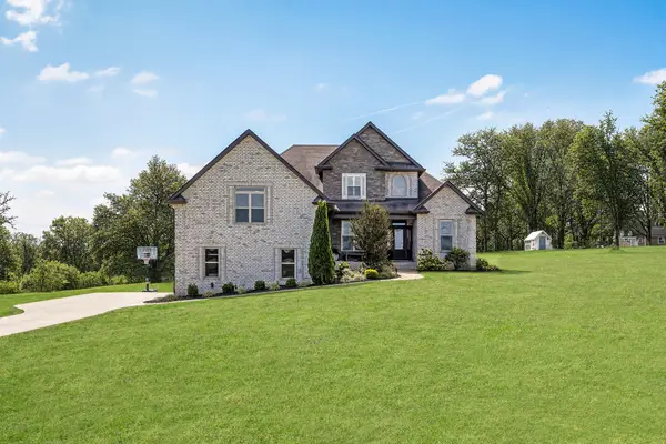 94 Branham Mill Rd, Gallatin, TN 37066