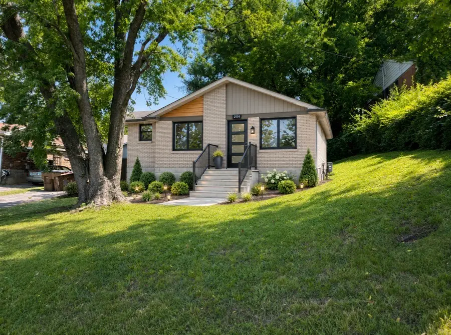 2114 15th Ave N, Nashville, TN 37208 - #3
