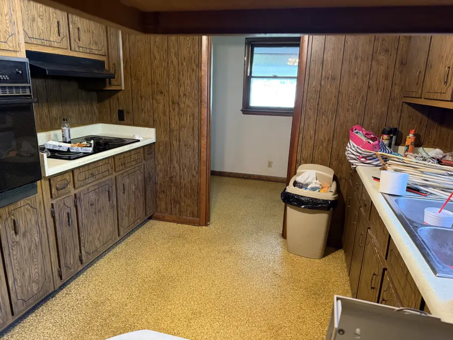 808 Third Ave, Lawrenceburg, TN 38464 - #3