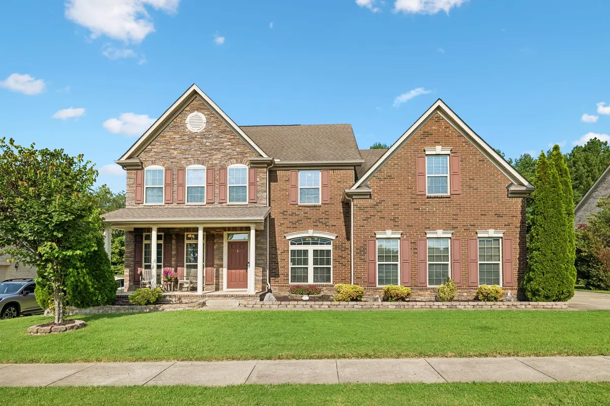 617 Goodman Dr, Gallatin, TN 37066 - #1