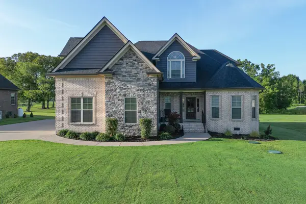 8229 Richpine Dr, Murfreesboro, TN 37128